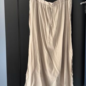 Maxi Skirt w/ Side Slits Size XL